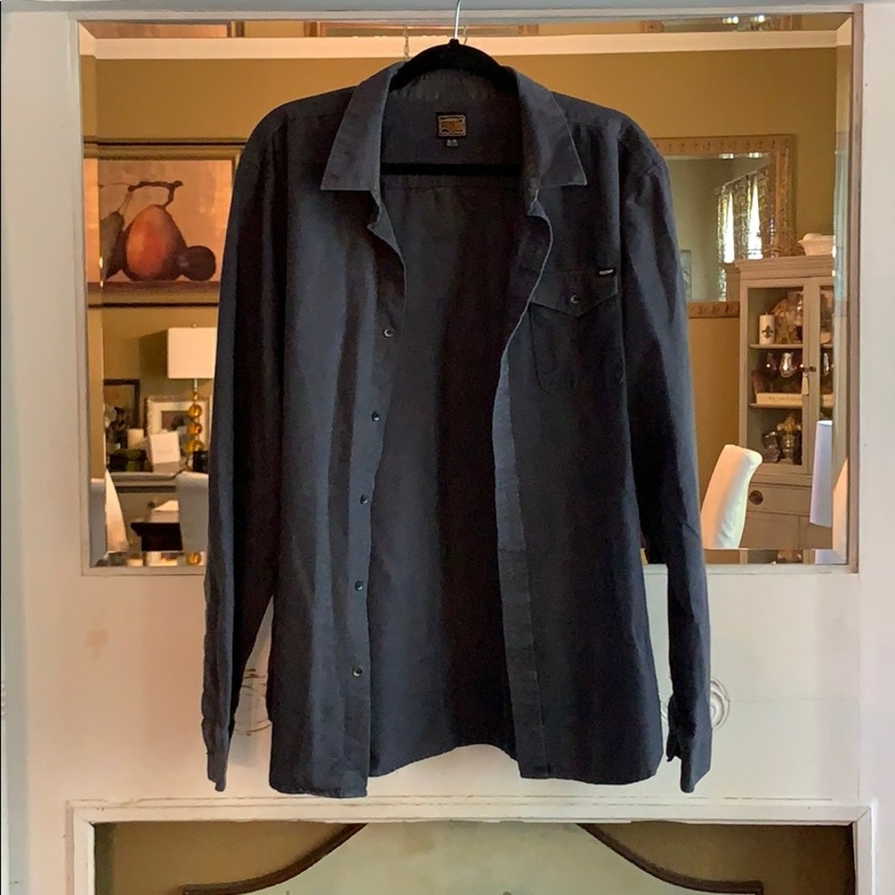 Volcom men’s button up flannel